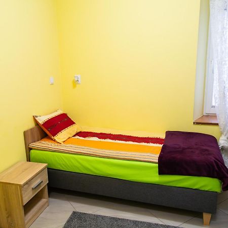 Apartament Przy Rynku Ostrowiec Świętokrzyski Kültér fotó